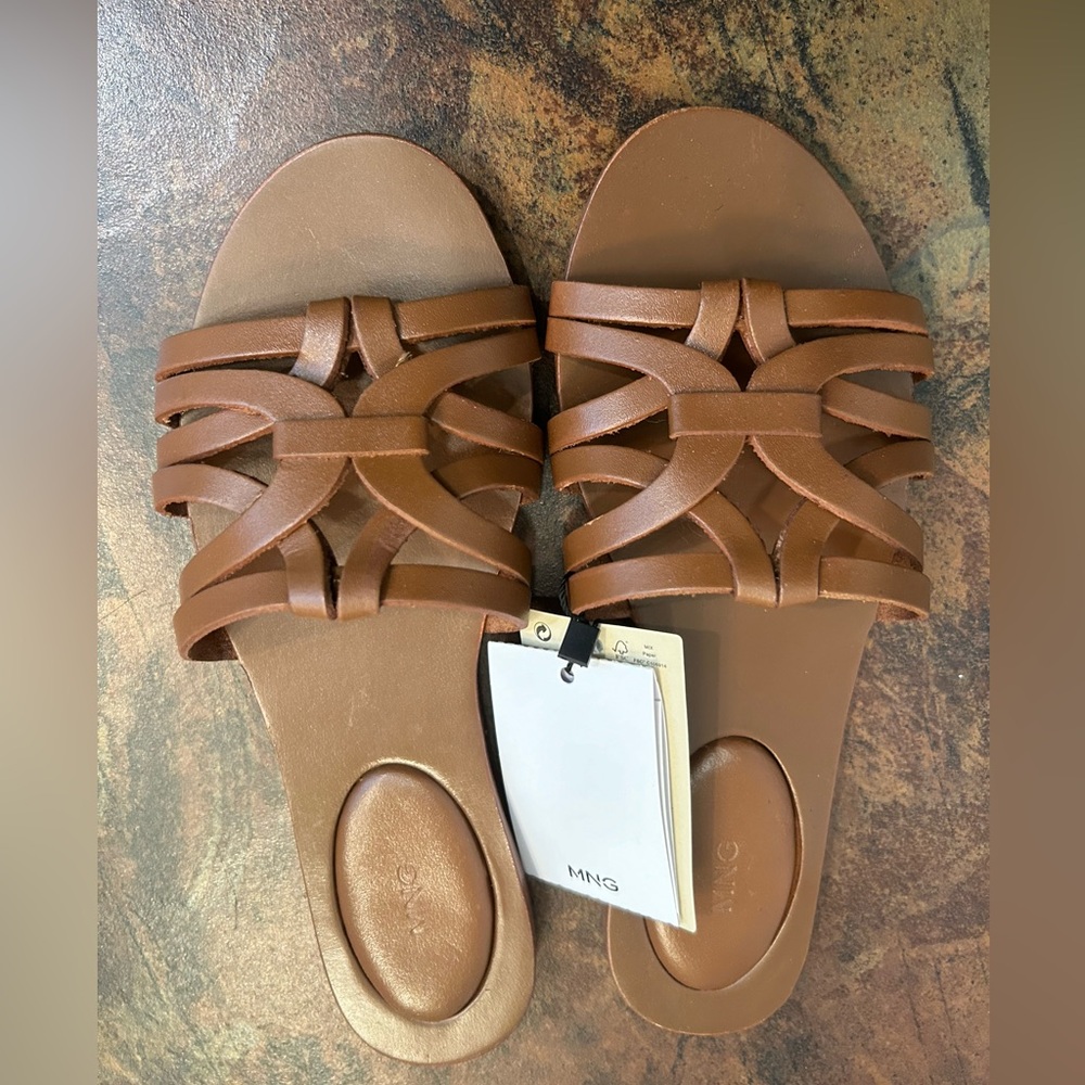 Mango Sandal